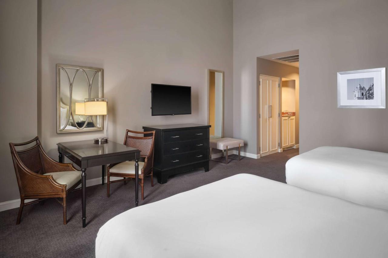 Bristol Panama, A Registry Collection Hotel Exteriör bild A guest room at the Hilton San Francisco