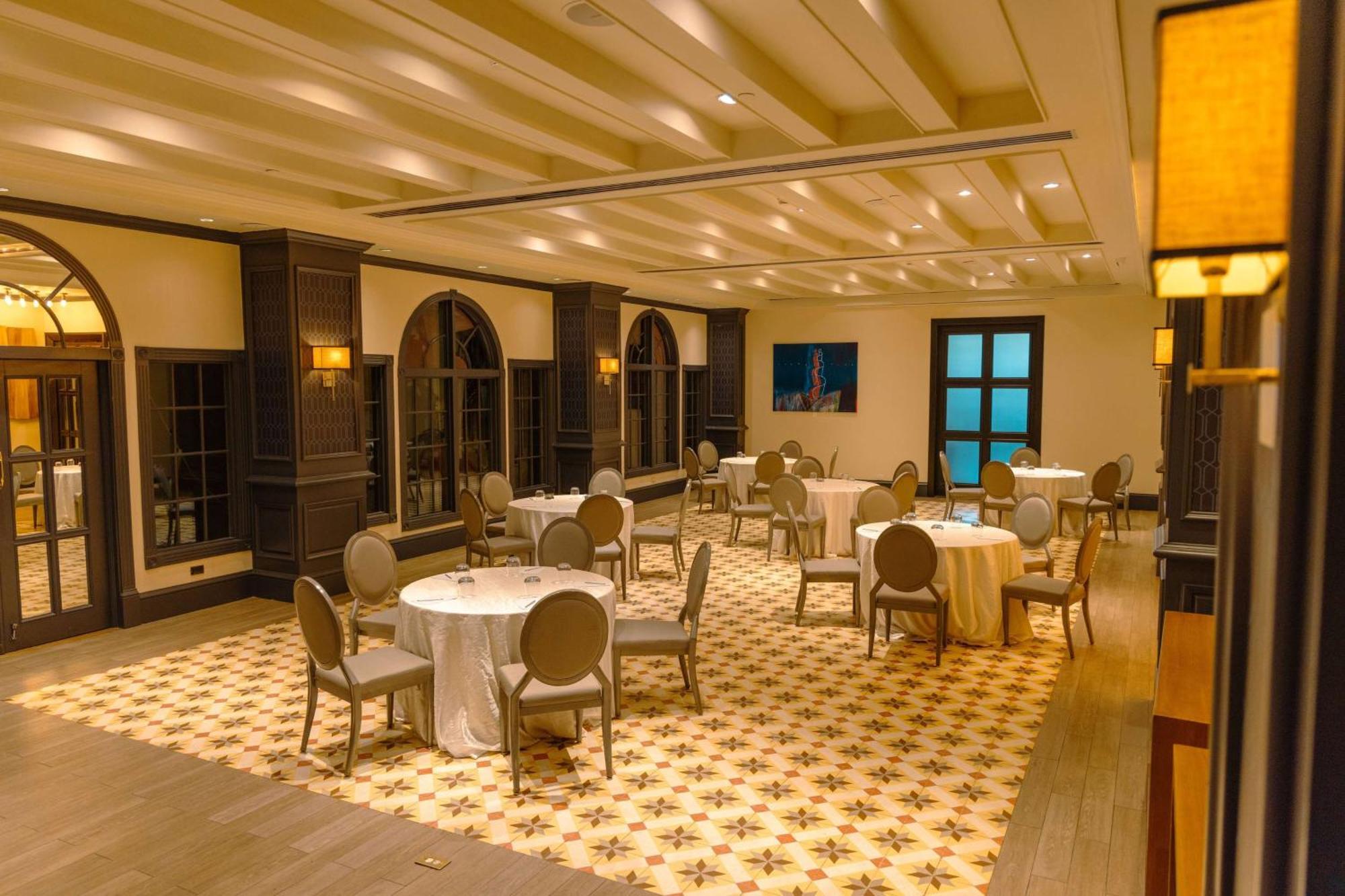 Bristol Panama, A Registry Collection Hotel Exteriör bild The interior of the restaurant