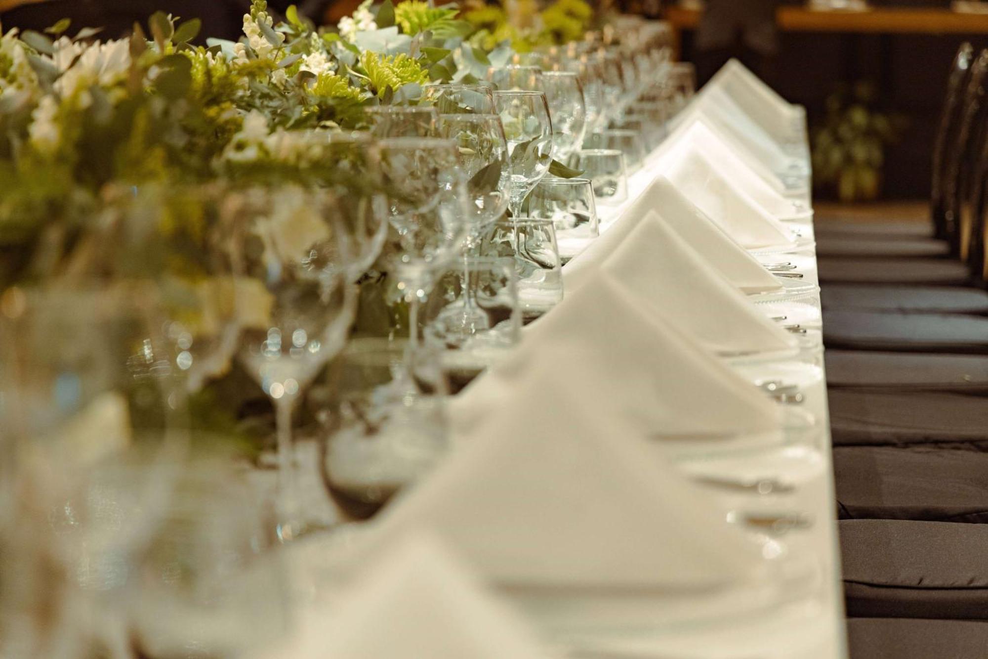 Bristol Panama, A Registry Collection Hotel Exteriör bild A table set for a formal dinner