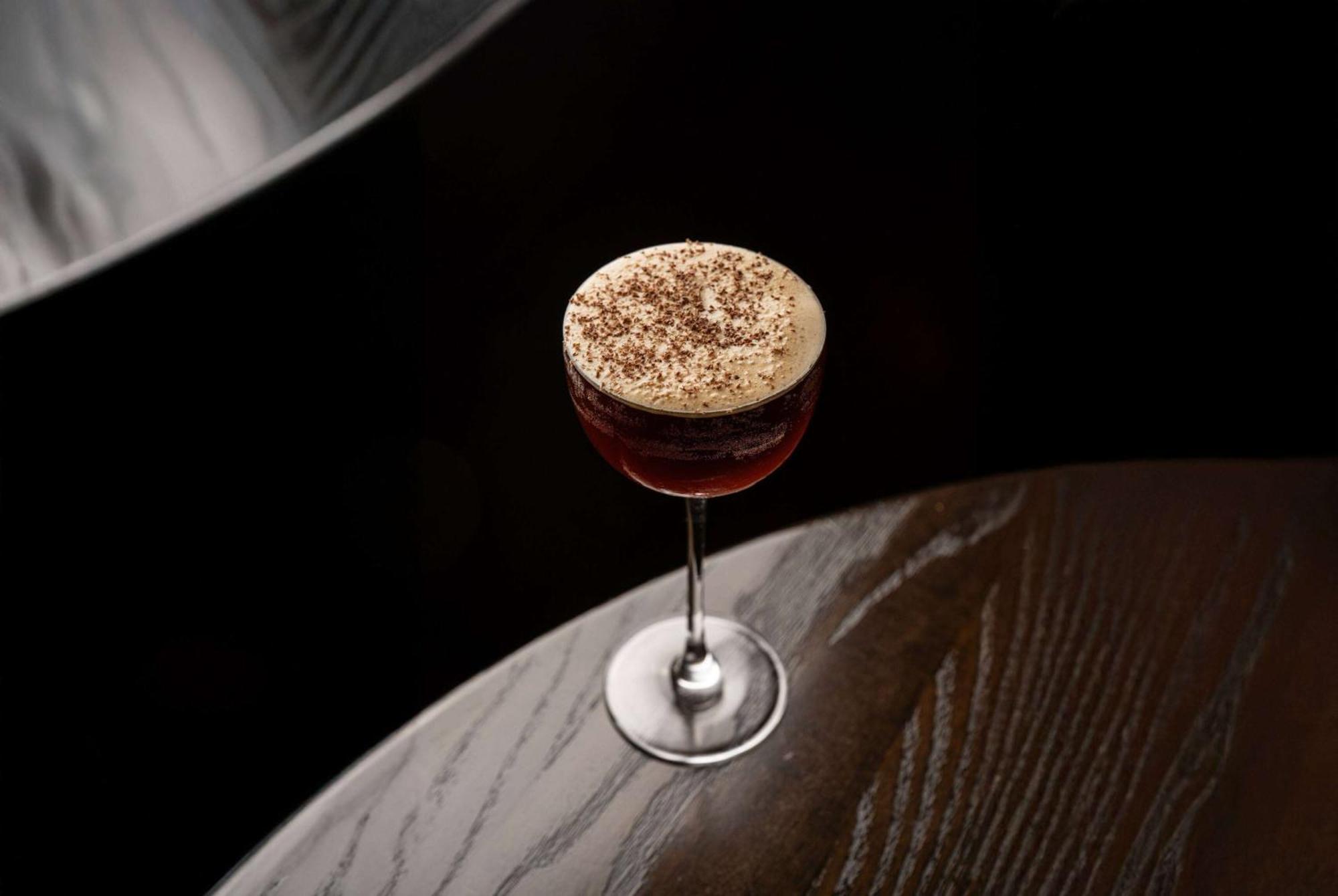 Bristol Panama, A Registry Collection Hotel Exteriör bild A chocolate martini